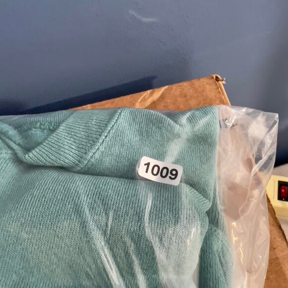 Hanes Heavyweight Sweatshirt Unisex XL Memory Walk Logo On Front Green Fleece - Picture 9 of 9